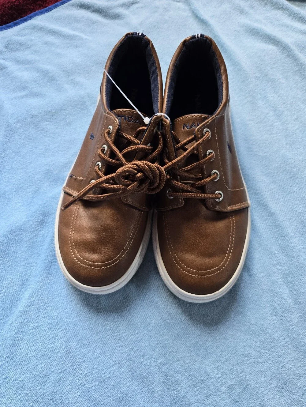 Nautica Men's Brown Leather Boat Shoes with White Sole Size 3 For Boy